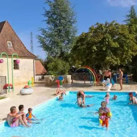 营地 5 Etoiles - Parc Aquatique - Eebdic